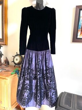VTG Jessica McClintock Formal Dress Black Velvet Flocked Taffeta Purple Skirt